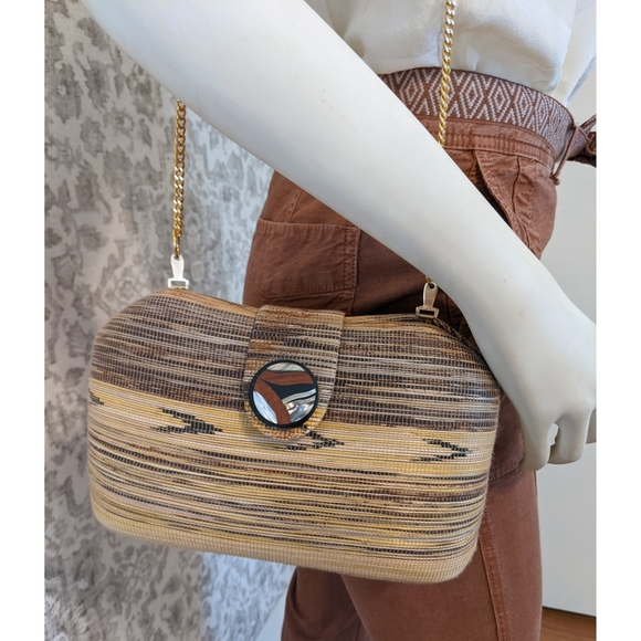 Vintage Handbags - Vintage Phillipine Buntal Bag Neutral Tones